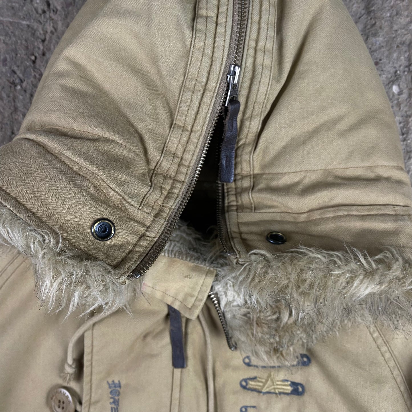 BORING ALPHA CANVAS ZIP HOOD BOMBER