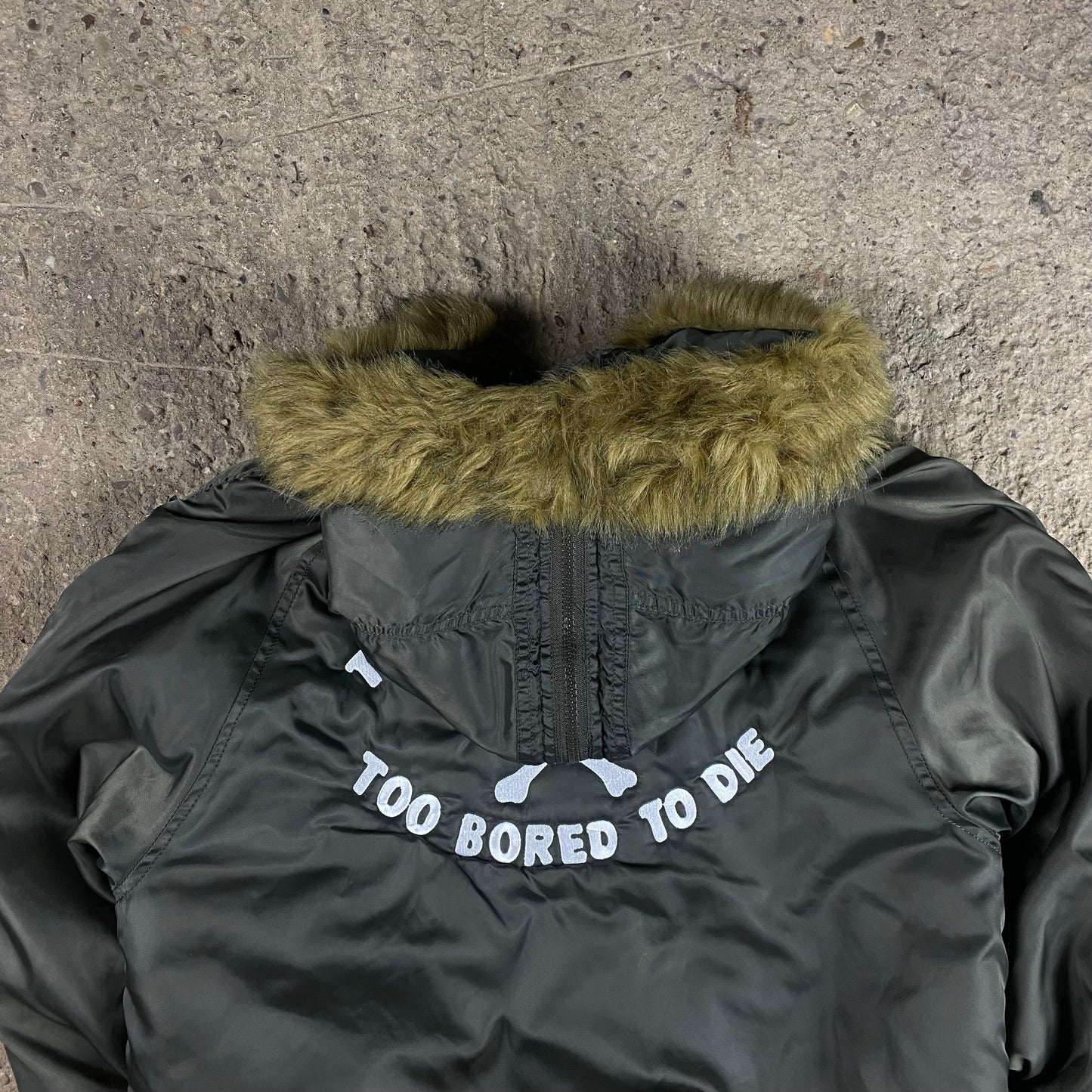 BORING ALPHA ZIP HOOD BOMBER