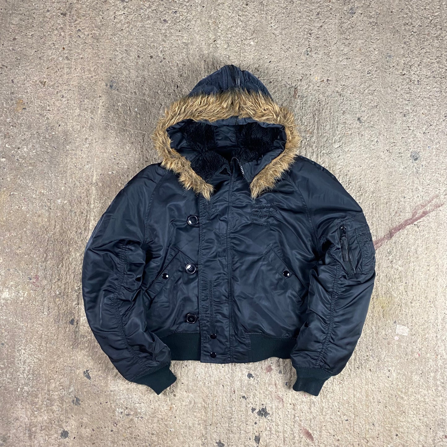 BORING ALPHA ZIP HOOD BOMBER