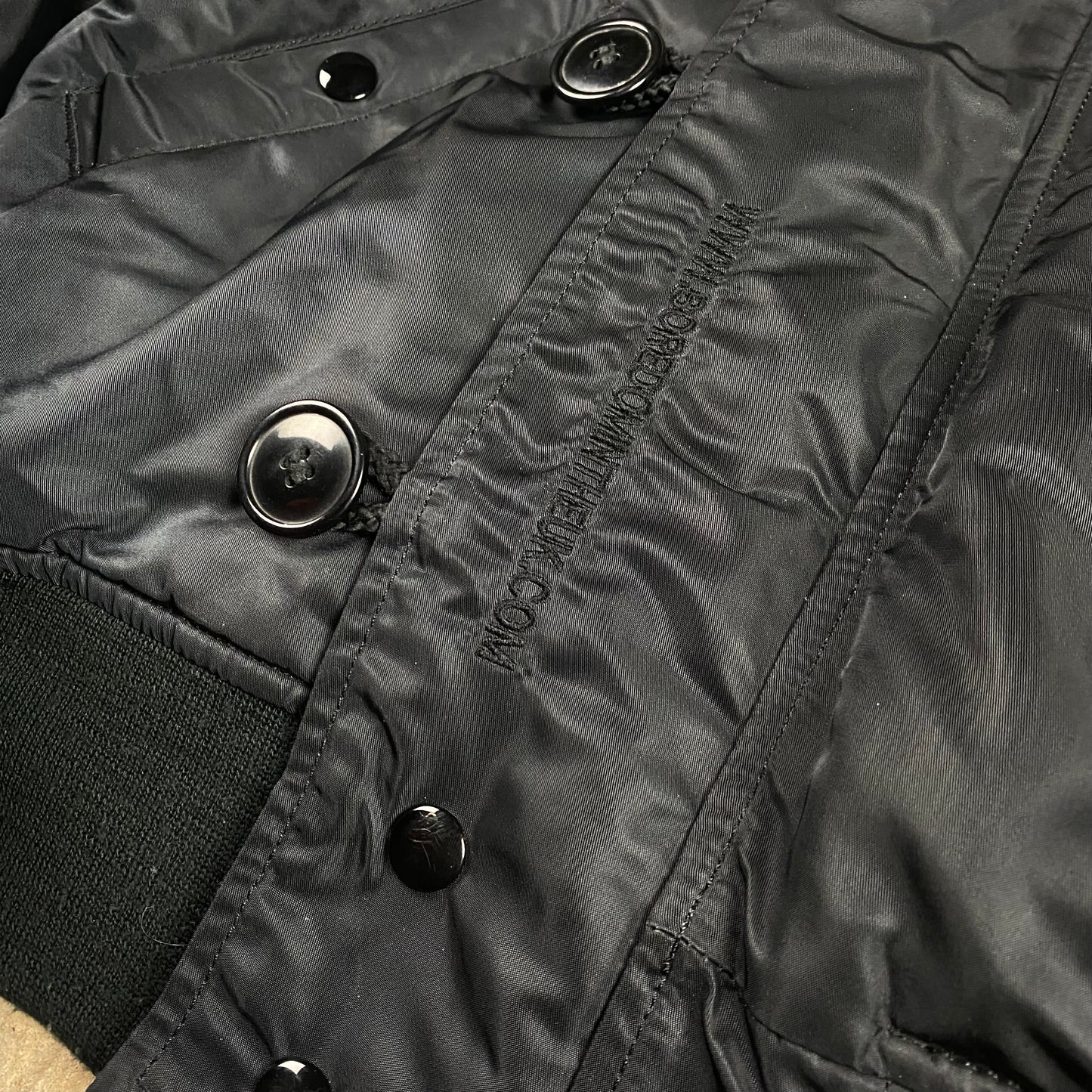 BORING ALPHA ZIP HOOD BOMBER