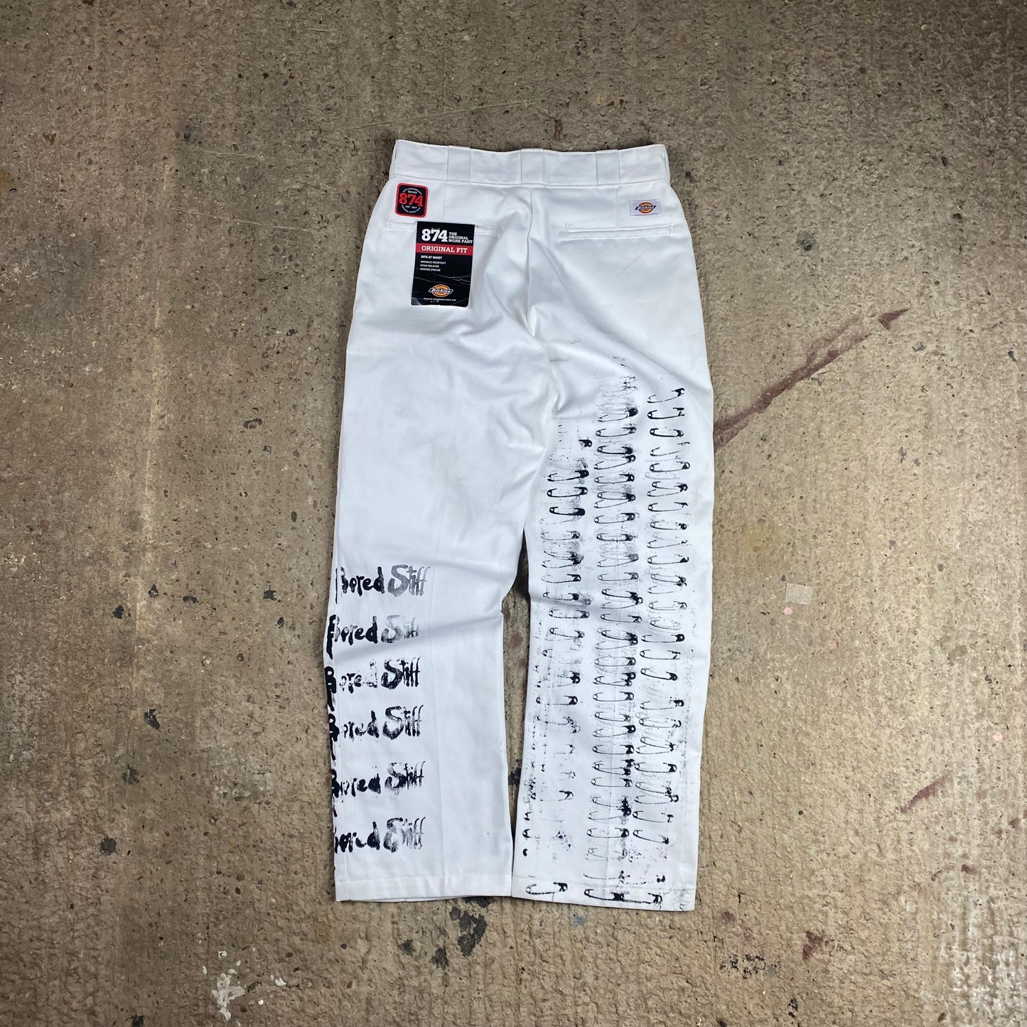 SAFETY PIN DICKIES 874