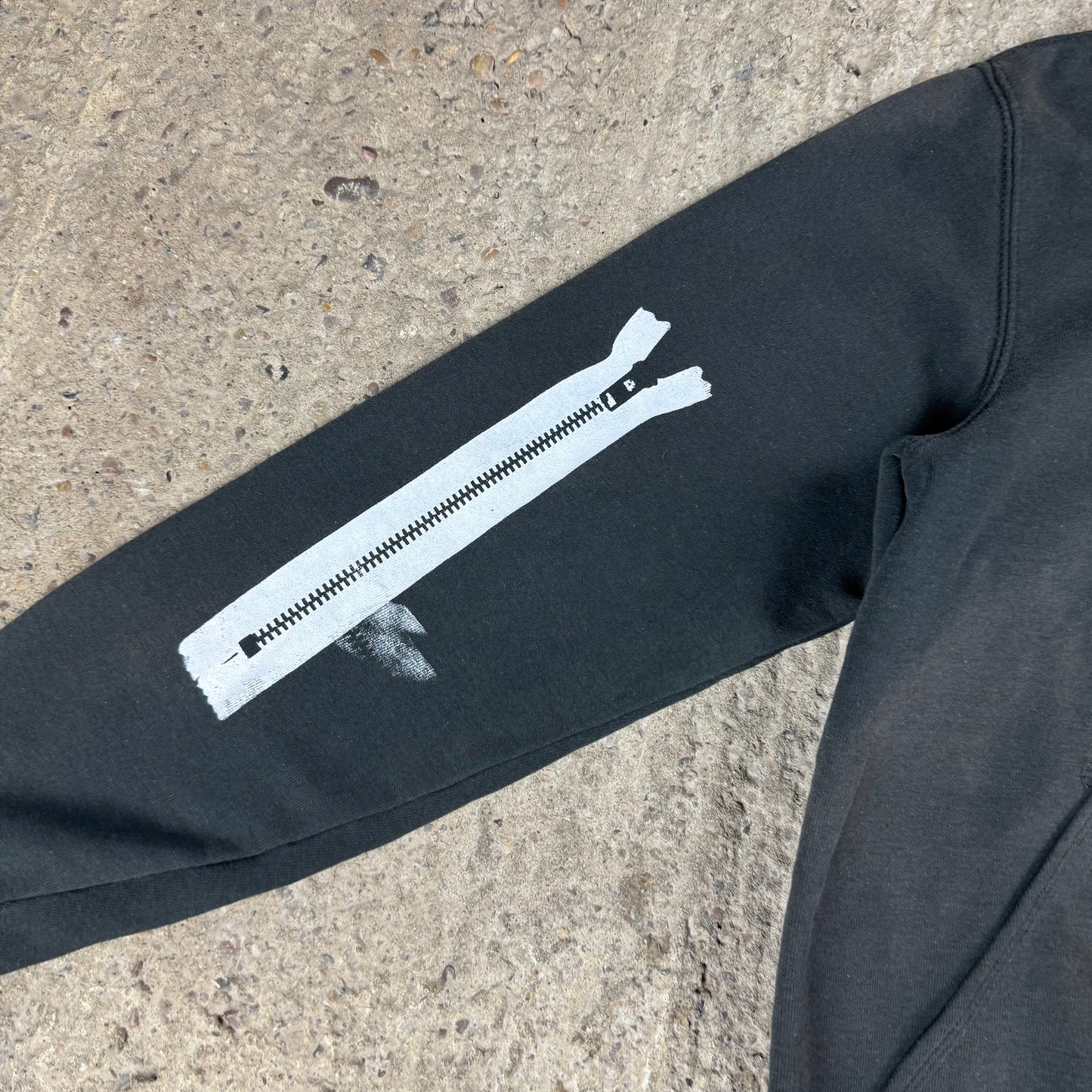 BOREDUMB CARHARTT HOODIE