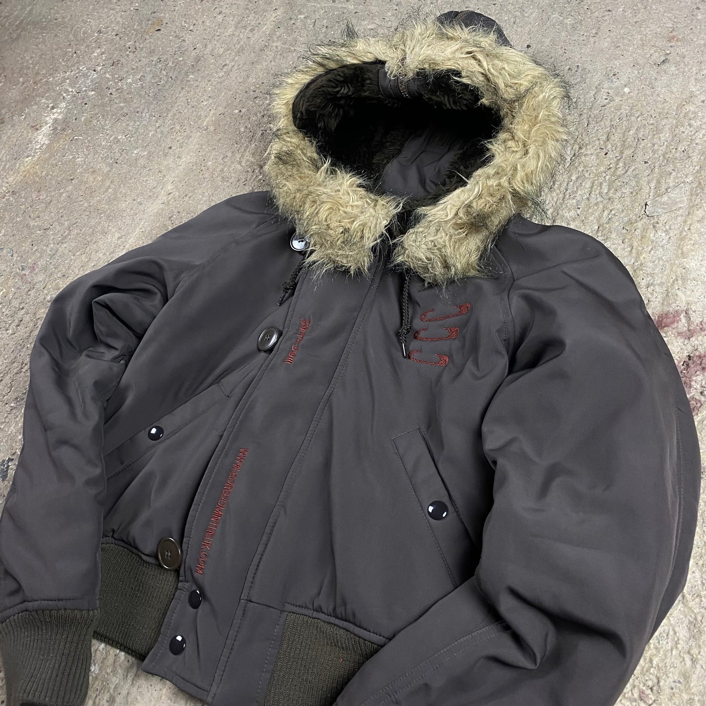 BORING ALPHA ZIP HOOD BOMBER