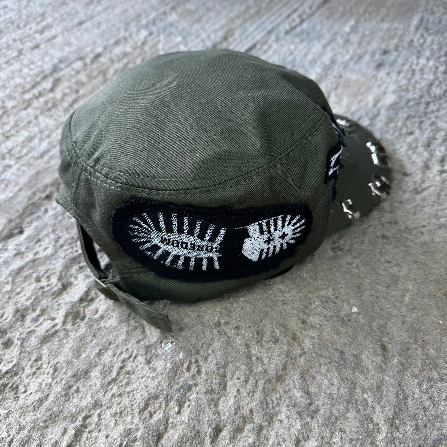 MAGPIE PATCHY CADET CAP