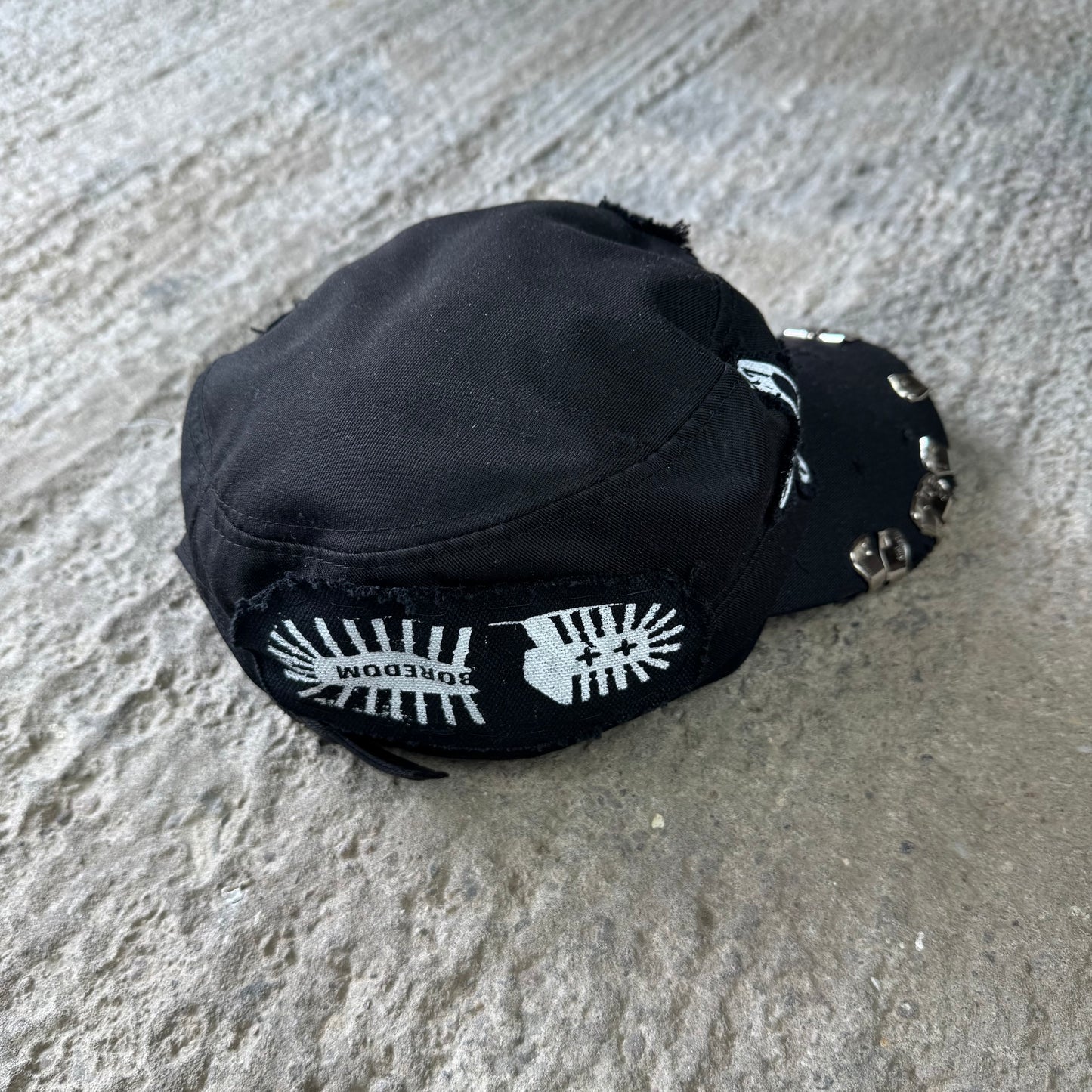 MAGPIE PATCHY CADET CAP
