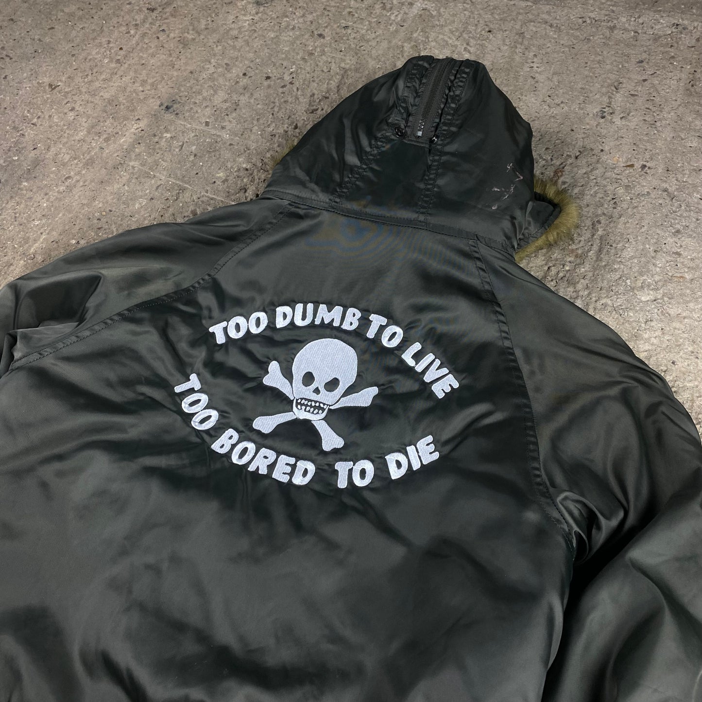 BORING ALPHA ZIP HOOD BOMBER