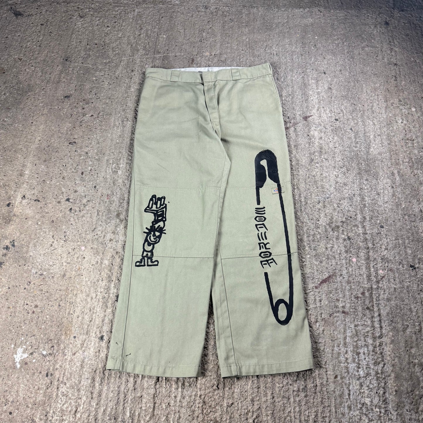 BORING DICKIES DOUBLE KNEES